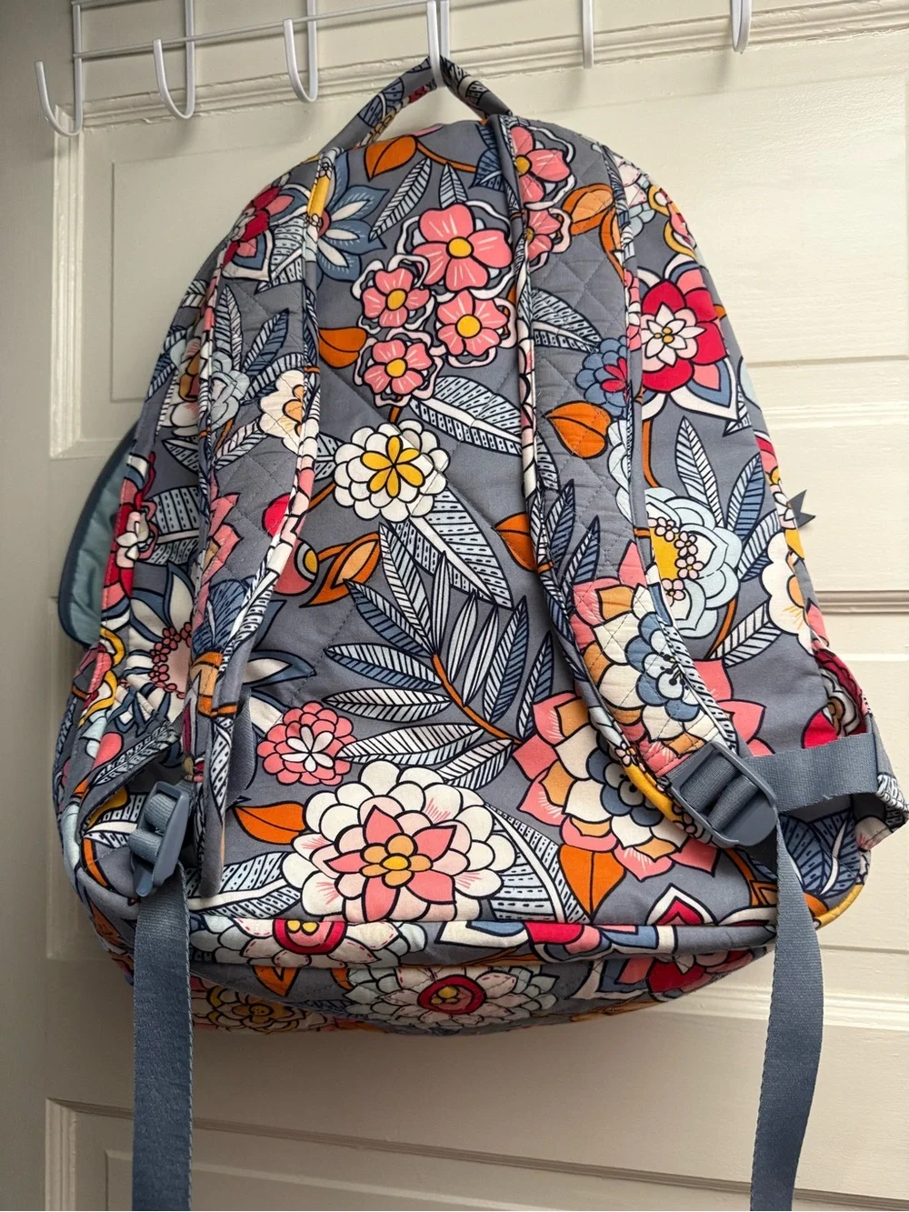 Vera Bradley large book bag